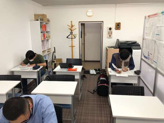 倉敷市　塾　:中学生　高校生　中高の定期テストストが終わって冬期講習にいよいよ入ります。（塾長日記）