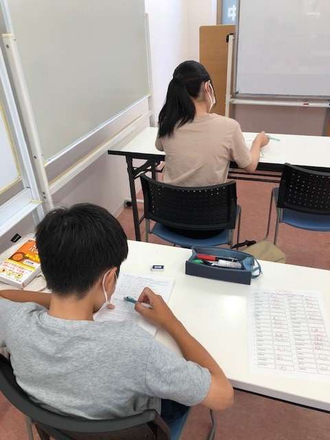 倉敷　塾　中学生: 今日は、本来休日ですが、西中３年用に授業を開催です。（塾長日記）